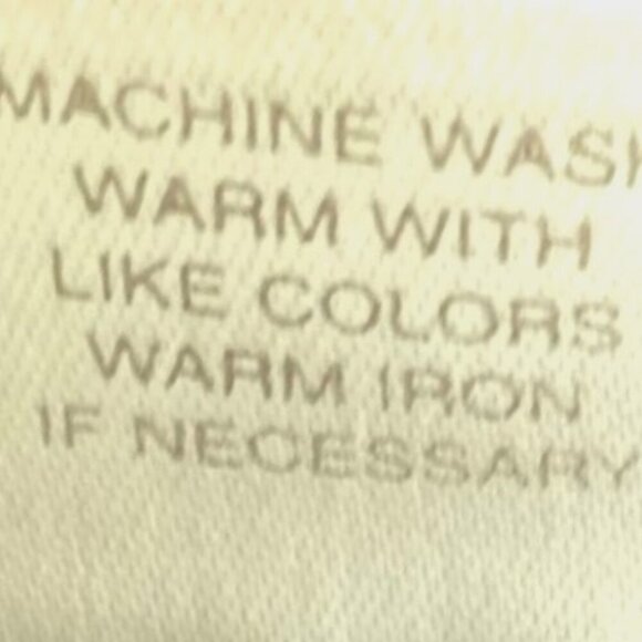 VINTAGE CJ BANKS POINSETTIA HOLIDAY CHRISTMAS T-SHIRT PLUS BLACK - Picture 7 of 8